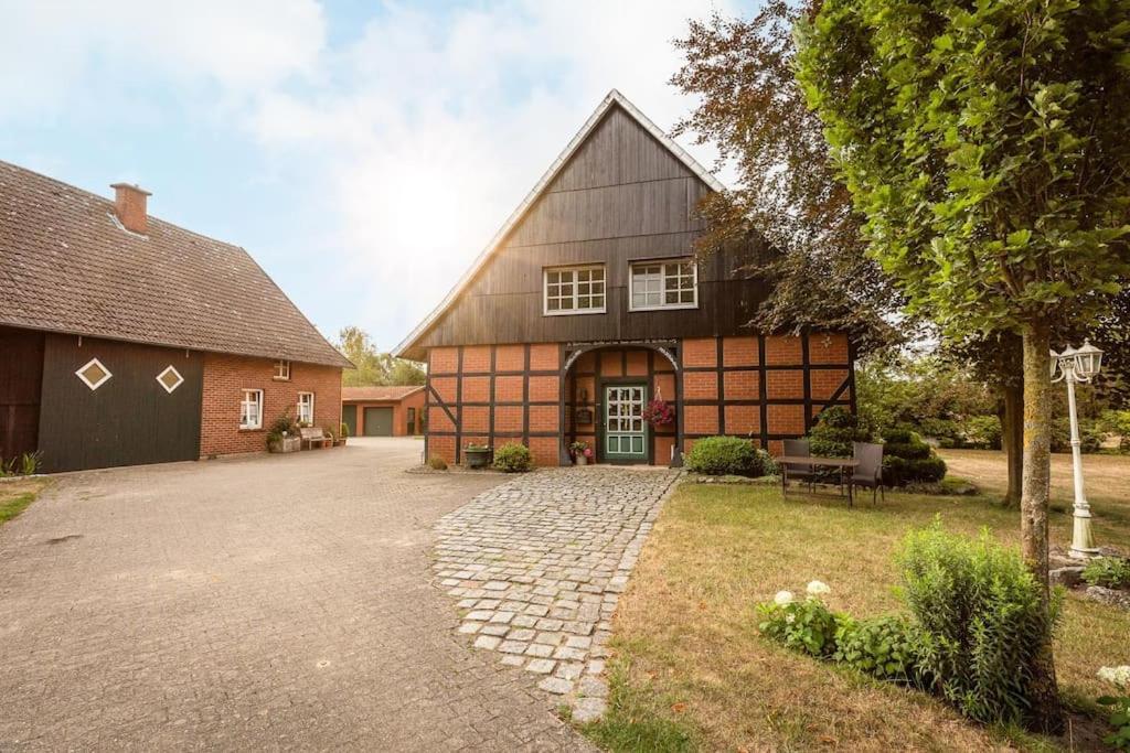 Herzlich Willkommen Auf Unserem Hof! Apartment *